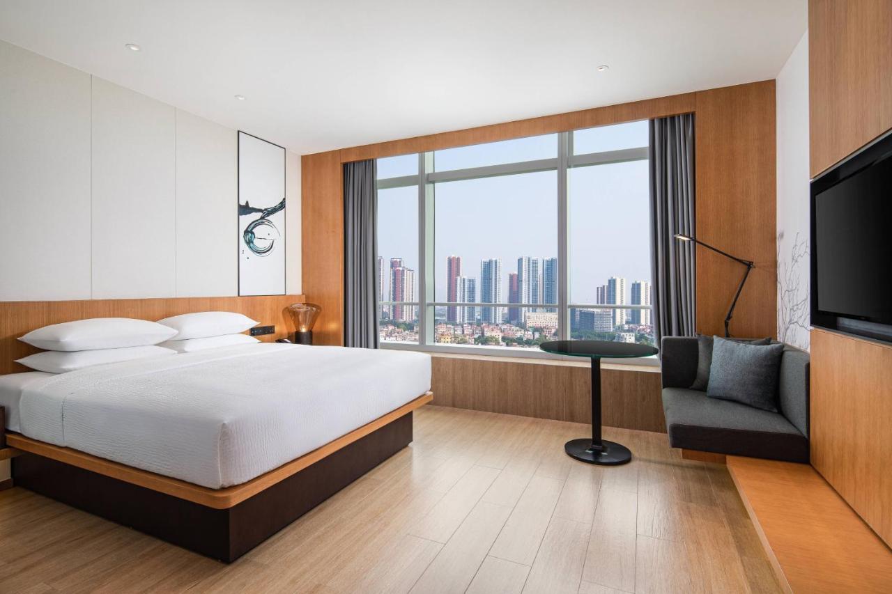 Fairfield By Marriott Foshan Nanhai Exteriör bild