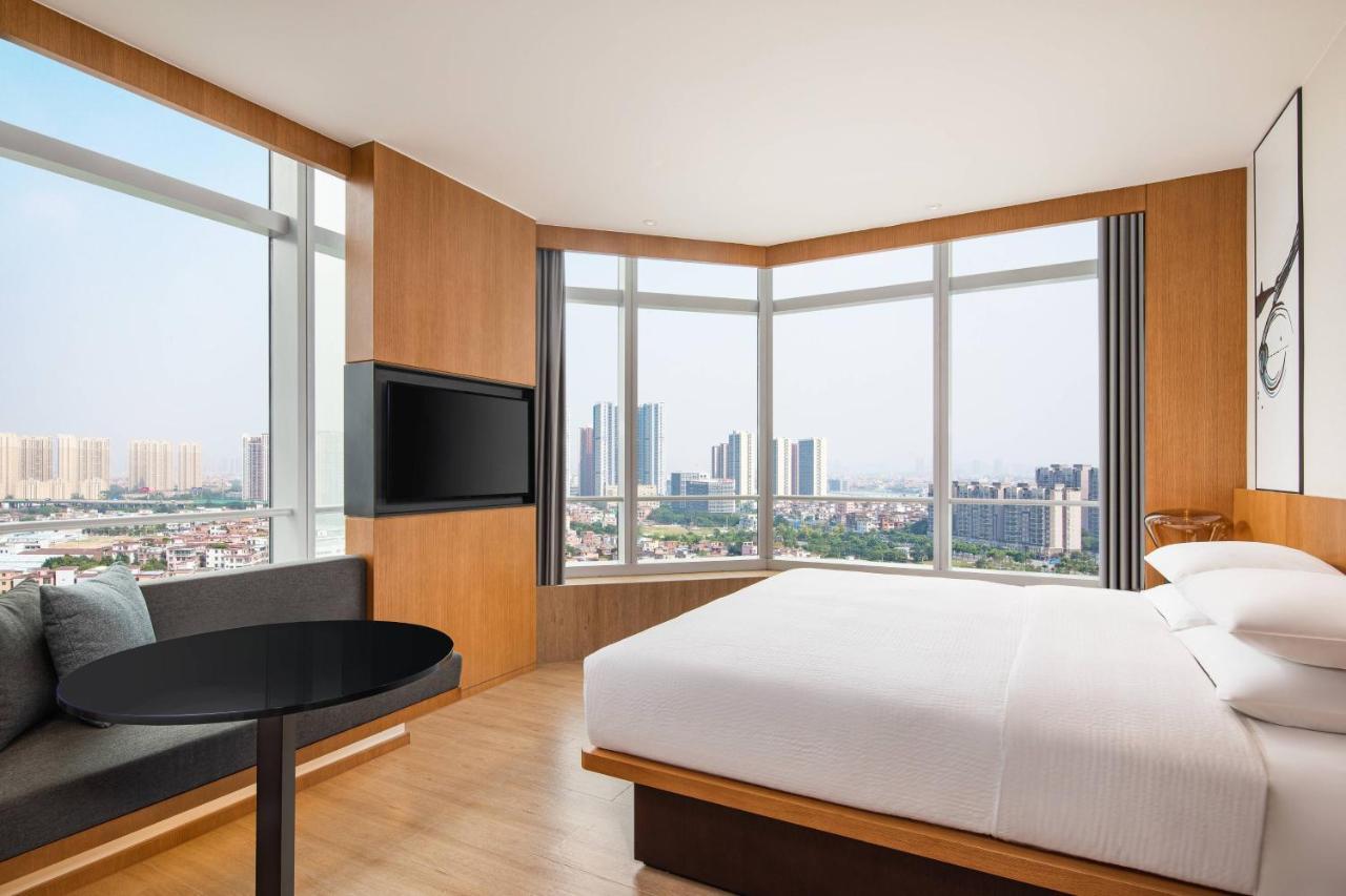 Fairfield By Marriott Foshan Nanhai Exteriör bild